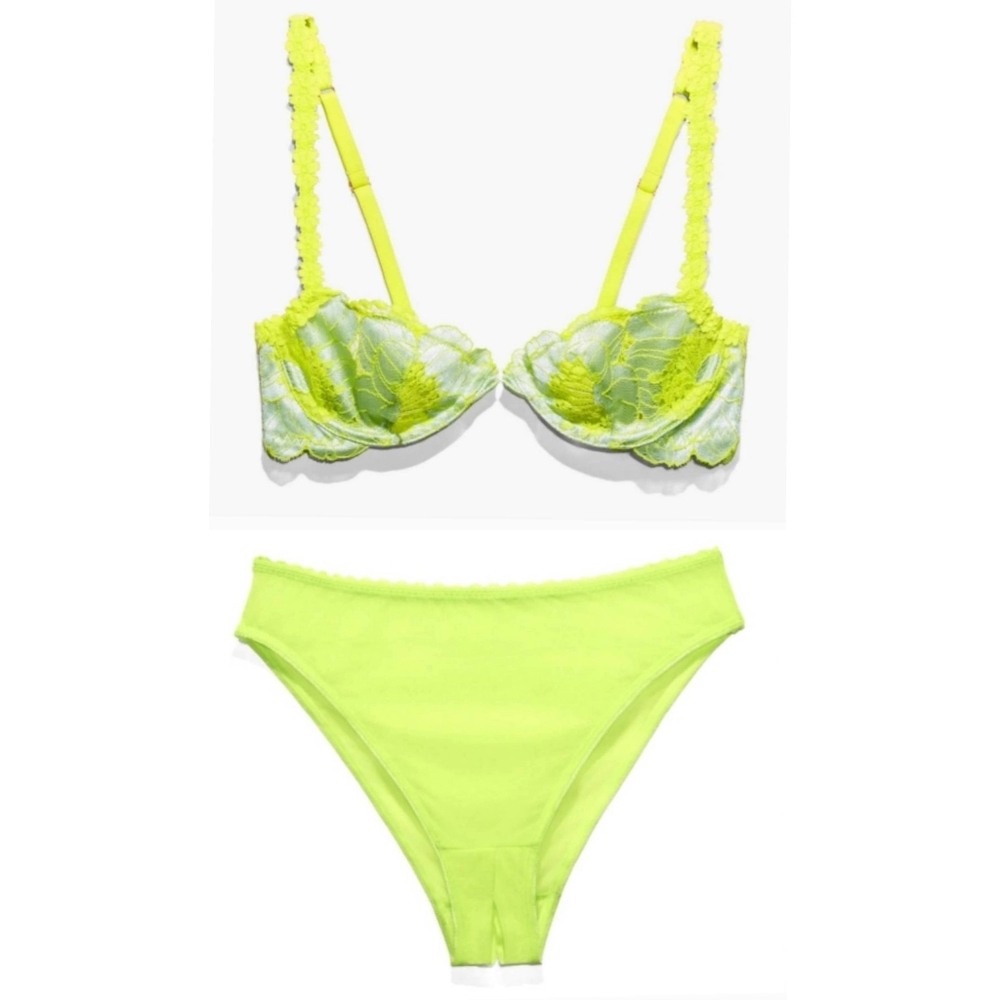 Savage X Fenty Perfect Poppy Lace Demi &  Crotchless Hi Leg Bikini Size 34D/XS